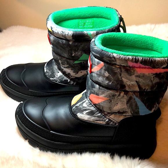 HUNTER NWT insulated storm camo print snow boot - Picture 9 of 10